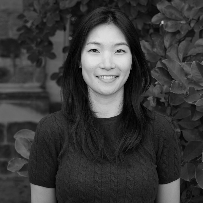 Michelle Huhs headshot